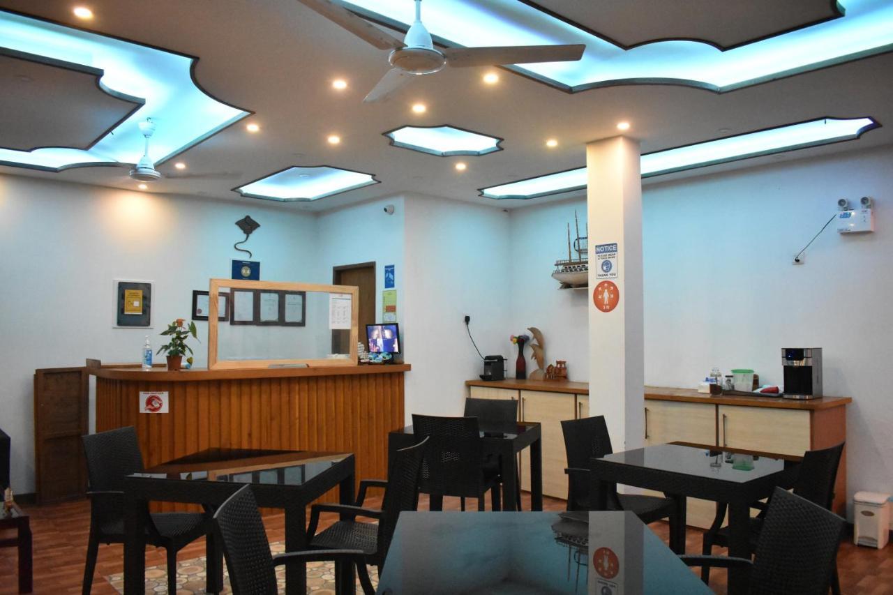 Seena Inn Fulidhoo Bagian luar foto