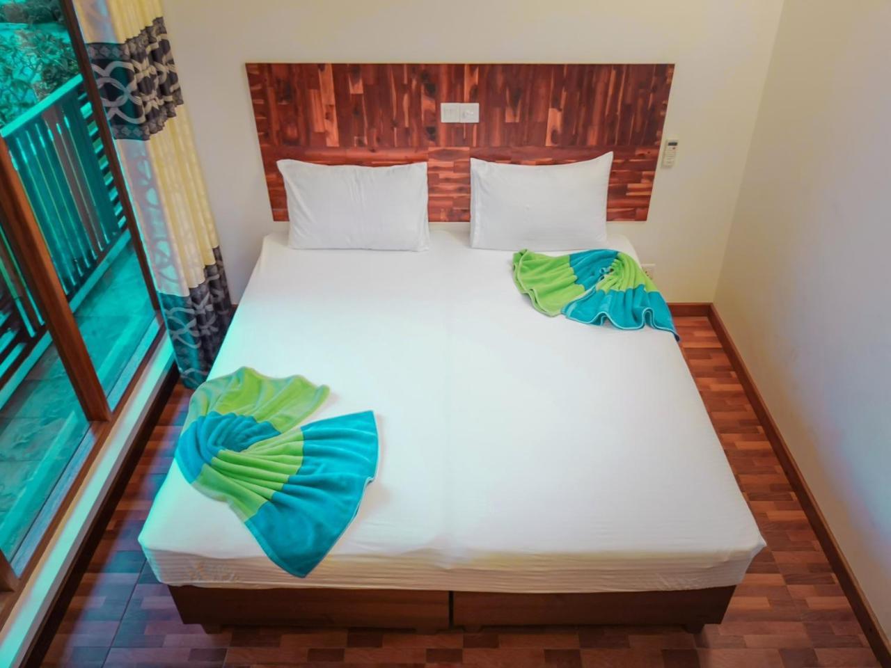 Seena Inn Fulidhoo Bagian luar foto